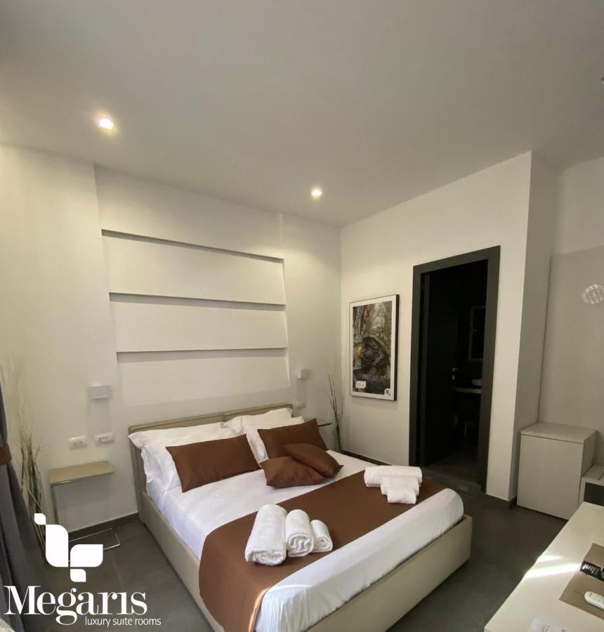 نابولي Megaris Luxury Suite Rooms المظهر الخارجي الصورة